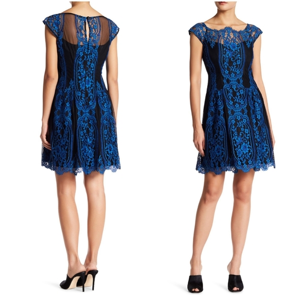 Nanette Lepore Dresses & Skirts - Nanette Lepore Picasso moon lace dress, cap sleeve
